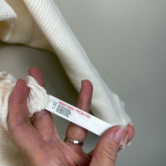 FREE PEOPLE Lovin' This Feeling Thermal Bodysuit extra large cream ivory Euc - Picture 9 of 11